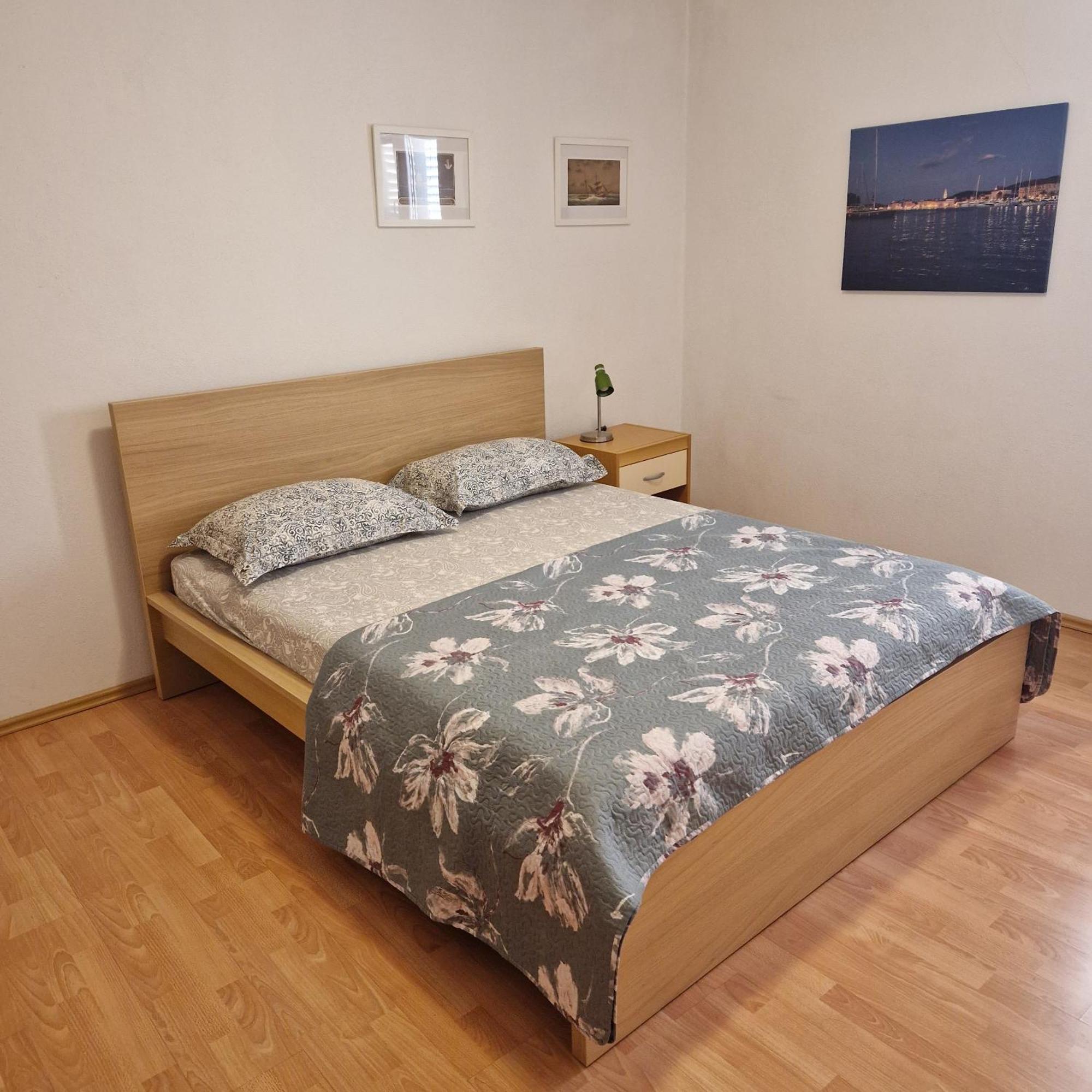 Apartments Marinko Stari Grad  Esterno foto