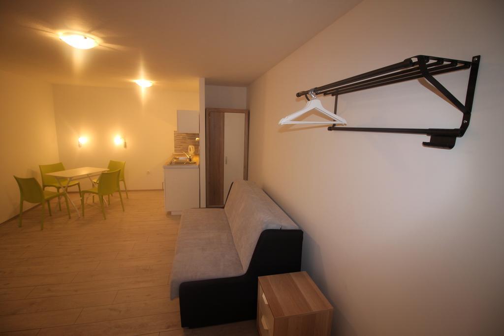 Apartments Marinko Stari Grad  Esterno foto