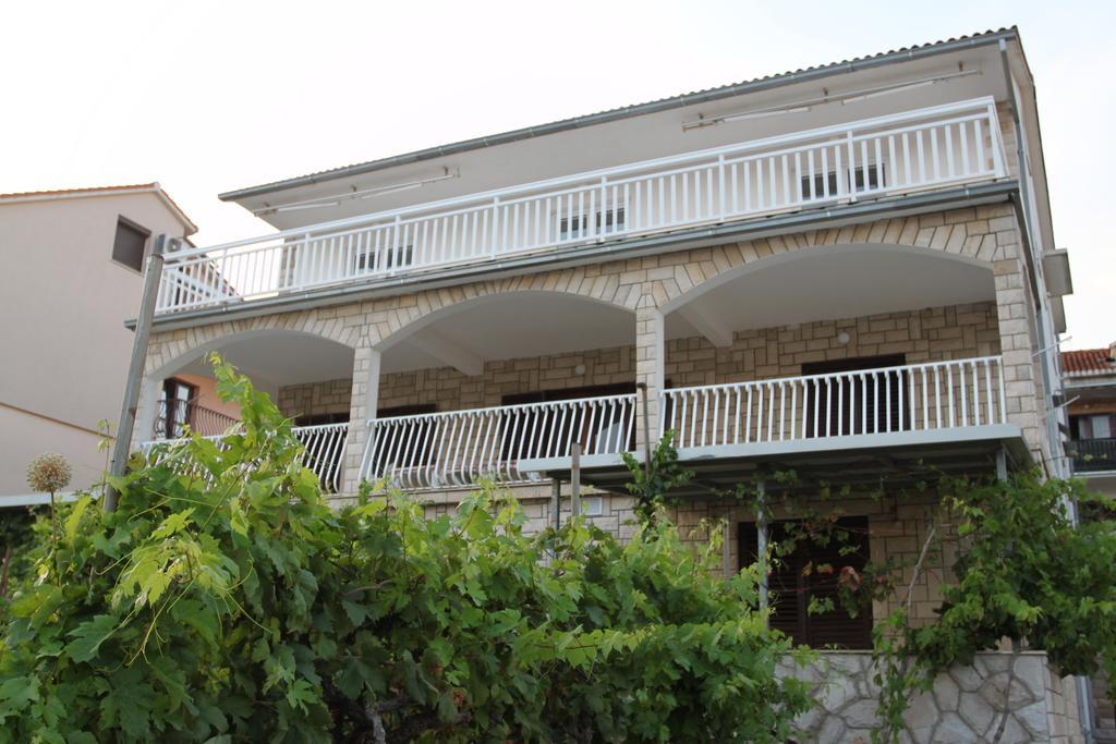 Apartments Marinko Stari Grad  Esterno foto