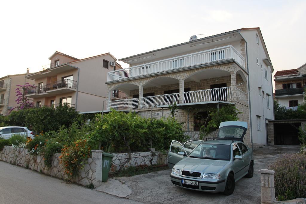 Apartments Marinko Stari Grad  Esterno foto