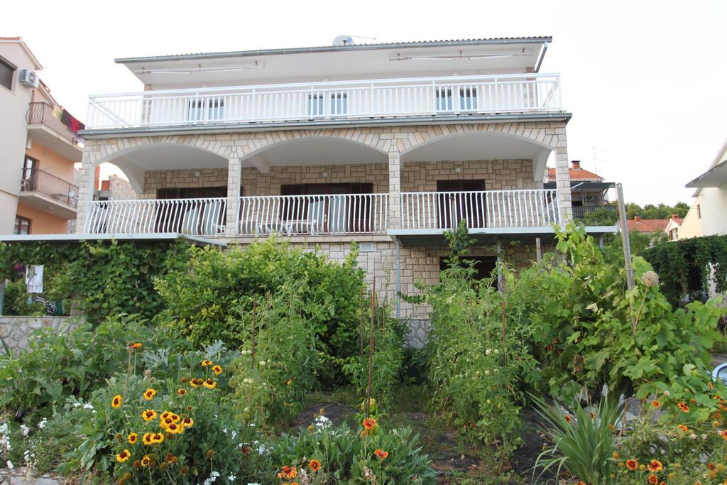 Apartments Marinko Stari Grad  Esterno foto