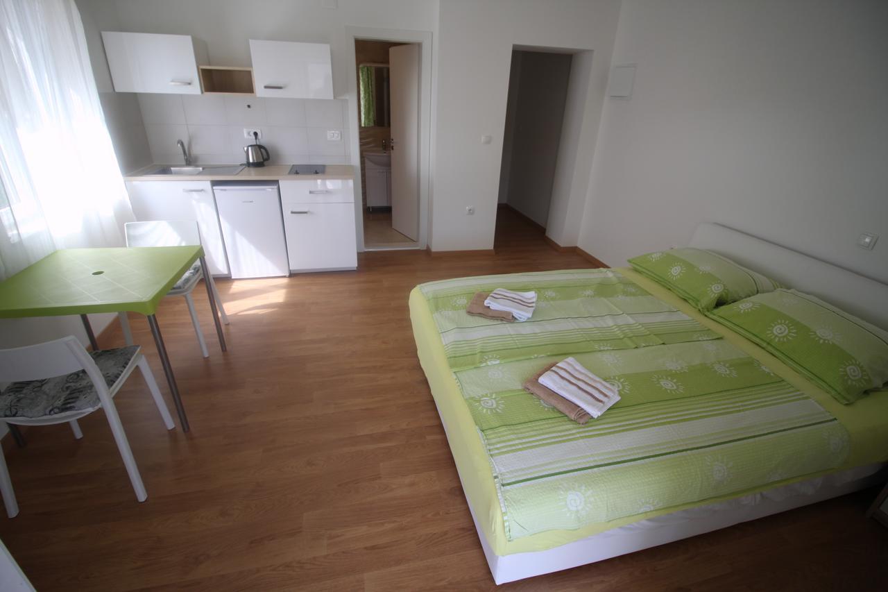Apartments Marinko Stari Grad  Esterno foto