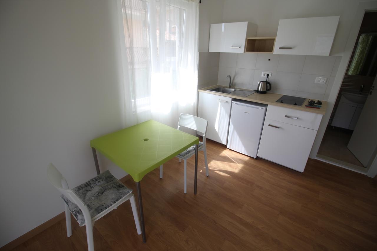 Apartments Marinko Stari Grad  Esterno foto