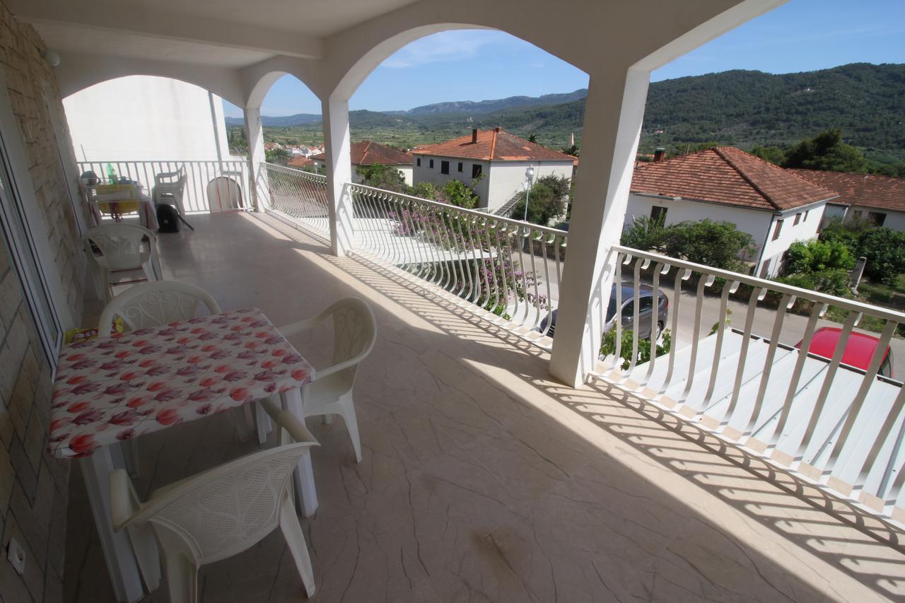 Apartments Marinko Stari Grad  Esterno foto