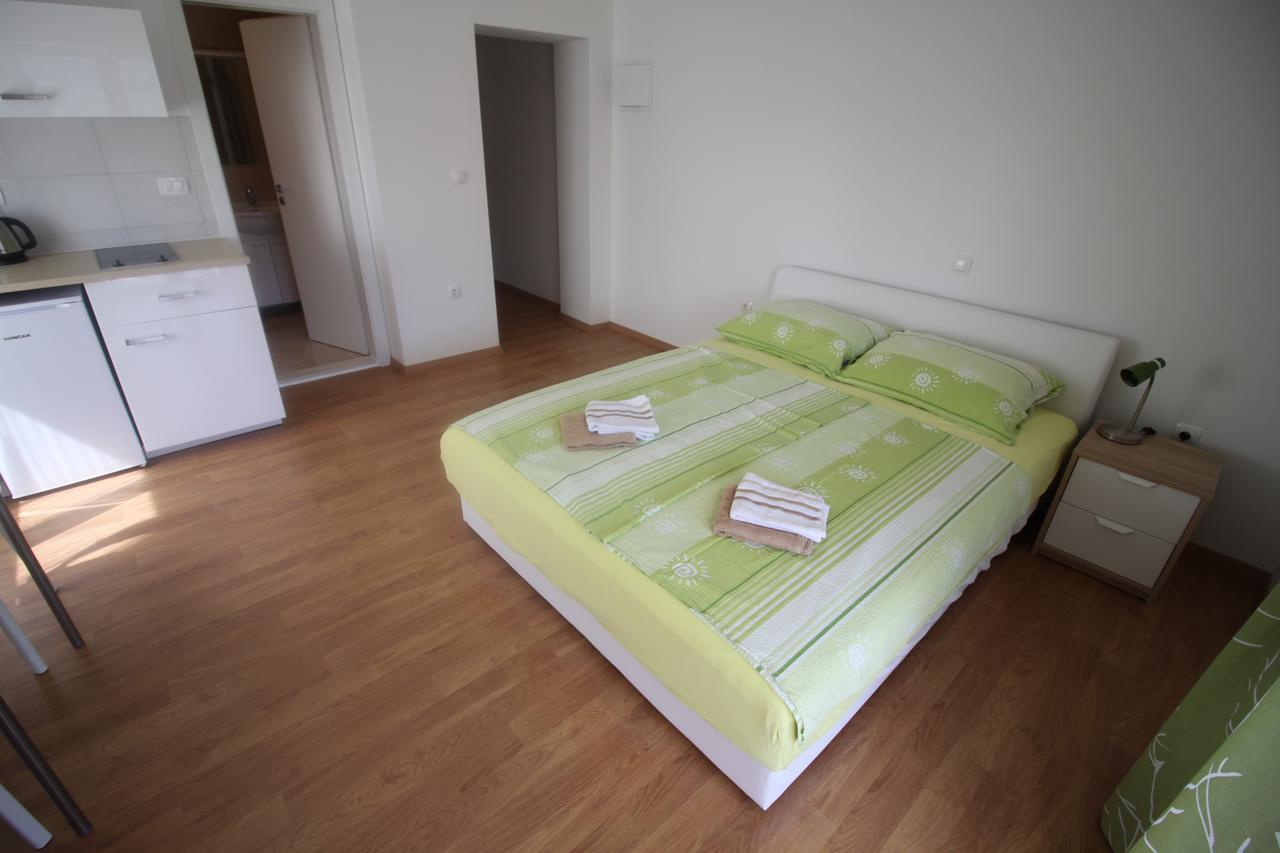 Apartments Marinko Stari Grad  Esterno foto