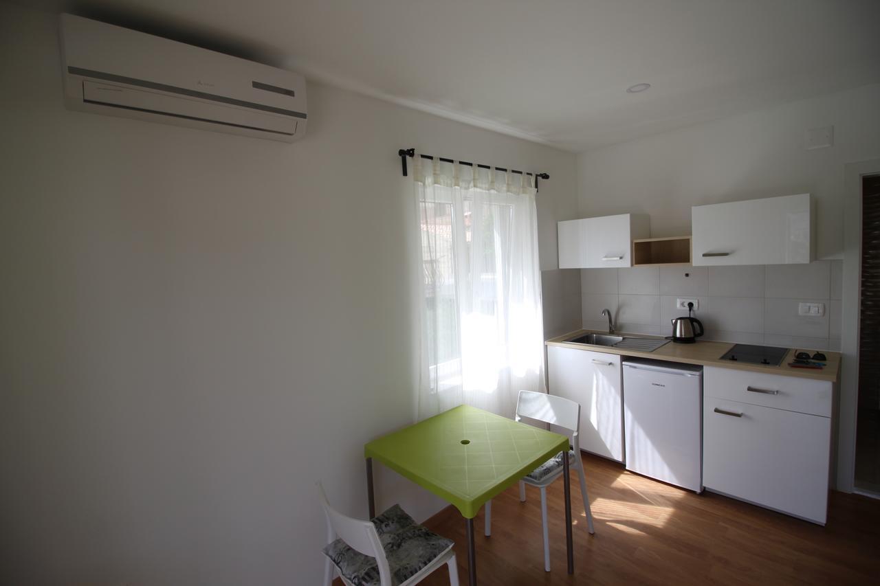 Apartments Marinko Stari Grad  Esterno foto